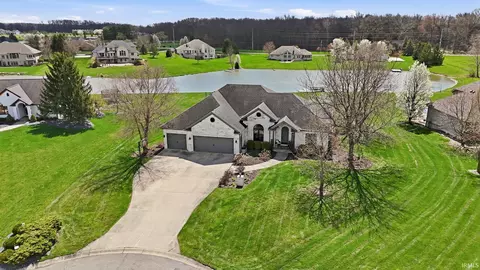 9802 Banyan Ct, Fort Wayne, IN 46835
