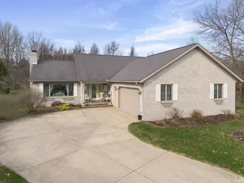 3513 Trophy Ct, West Lafayette, IN 47906