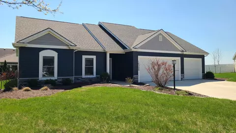 16308 Hawk Ridge Ct, Harlan, IN 46743