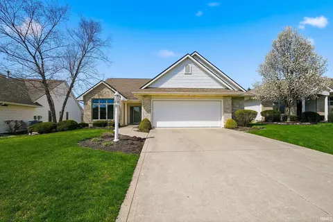 320 Fiddlers Cv, Fort Wayne, IN 46825