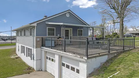 2011 Glenwood Dr, Princeton, IN 47670
