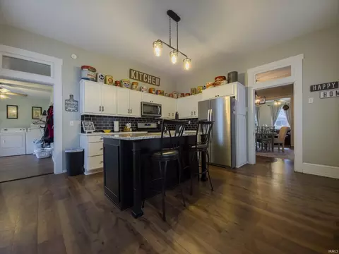 Kitchen - 410 E 9th St, Mount Carmel, IL 62863 photo 2 of 3