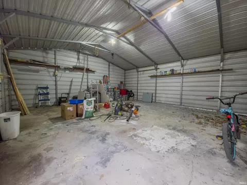 Other - 410 E 9th St, Mount Carmel, IL 62863 photo 4 of 5