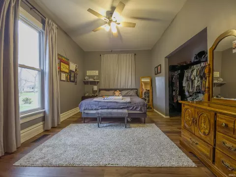 Bedroom - 410 E 9th St, Mount Carmel, IL 62863 photo 1 of 5