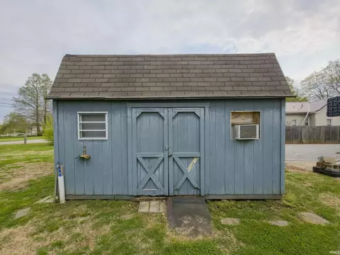Other - 410 E 9th St, Mount Carmel, IL 62863 photo 1 of 5