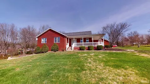 669 E 300 N, Jasper, IN 47546