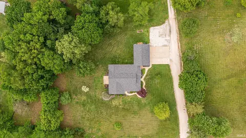 View/Area - 669 E 300 N, Jasper, IN 47546 photo 2 of 3