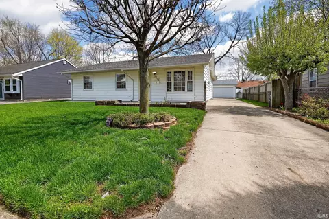 1925 Whitcomb Ave, Lafayette, IN 47904