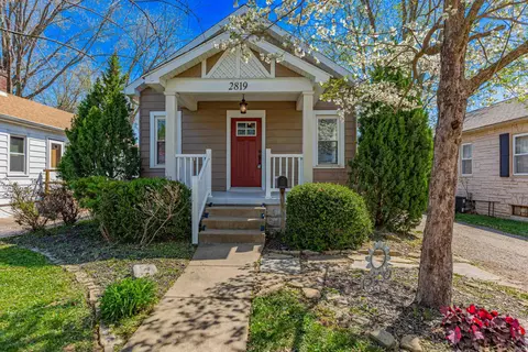 2819 Oakley St, Evansville, IN 47710