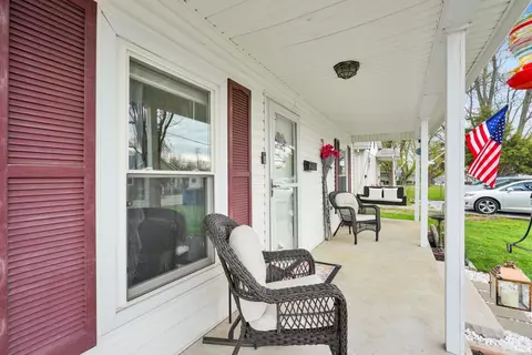 Exterior - 1215 W Warren St, Mitchell, IN 47446 photo 6 of 7