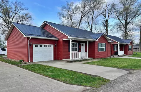 750 N Main St, Linton, IN 47441