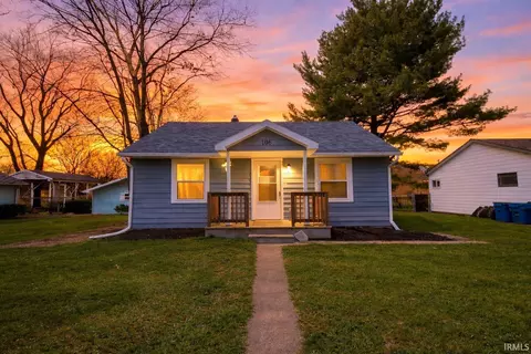 106 Clark St, Walkerton, IN 46574