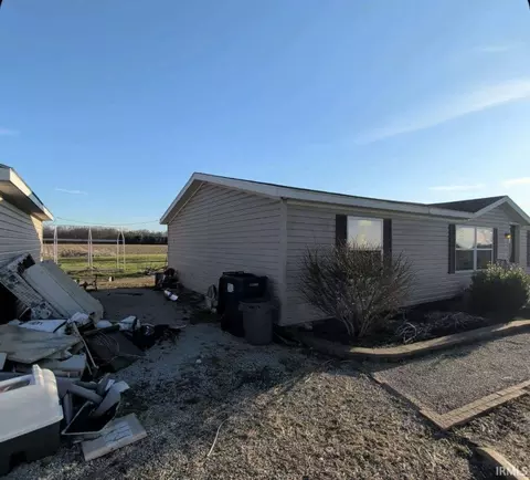 7348 W Division Line Rd, Delphi, IN 46923 photo 10