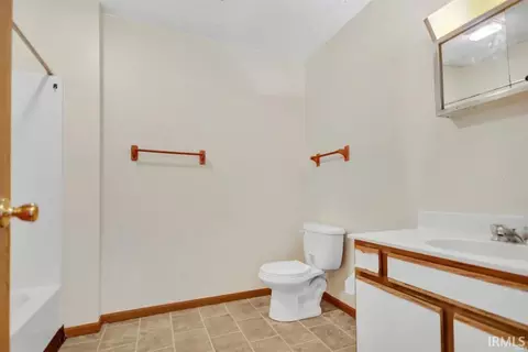 Bath - 3230 E John Hinkle Pl, Bloomington, IN 47408 photo 1 of 3