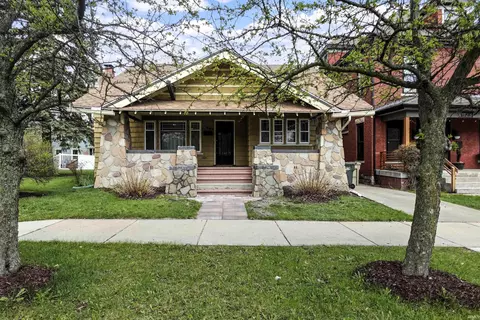 929 W Colfax Ave, South Bend, IN 46601