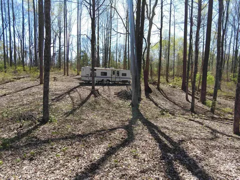 107 Jay Ln, Bedford, IN 47421