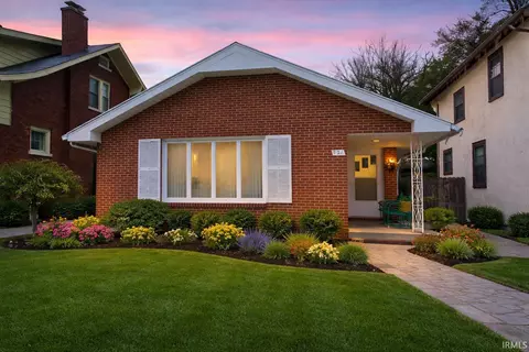 721 W Oakdale Dr, Fort Wayne, IN 46807