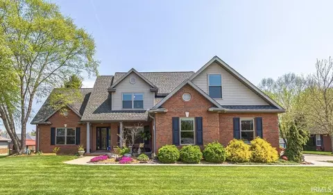 880 N Evergreen Dr, Jasper, IN 47546