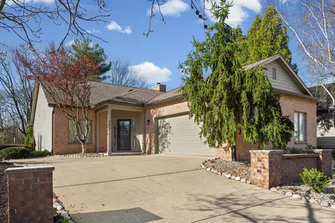 221 Sheffield Rd, West Lafayette, IN 47906