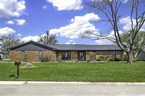 1407 Deerbrook Ct, Bluffton, IN 46714
