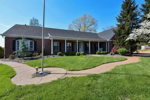 331 Mount Ashley Rd, Evansville, IN 47711
