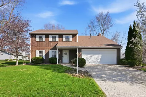 10018 Quachita Ct, Fort Wayne, IN 46804
