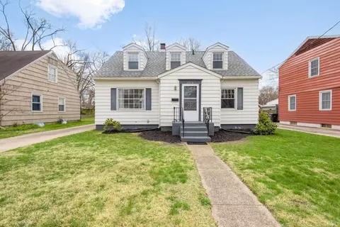 1715 E Beardsley Ave, Elkhart, IN 46514