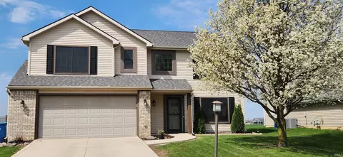 4502 Castle Rock Dr, New Haven, IN 46774