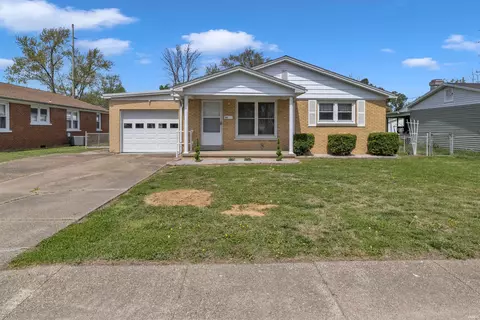 1145 E Water St, Mount Vernon, IN 47620