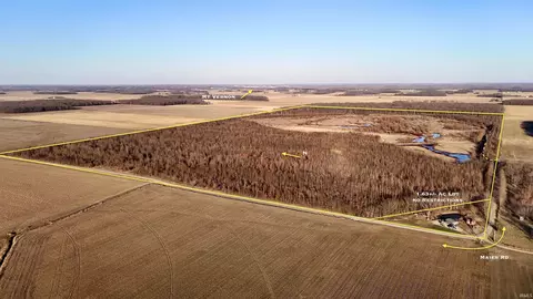 11940 11940 Rd, Mount Vernon, IN 47620