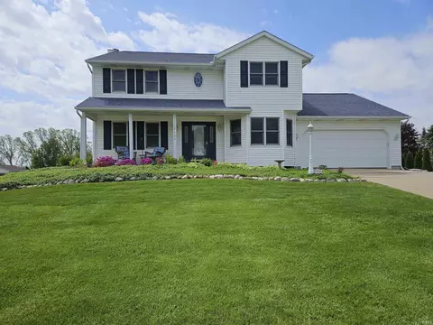 12164 Covered Wagon Ct, Granger, IN 46530