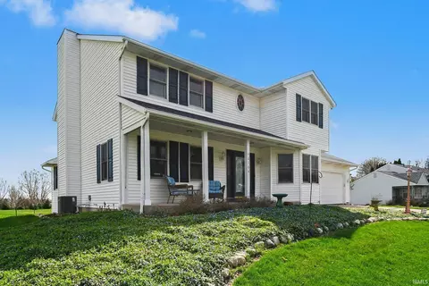 12164 Covered Wagon Ct, Granger, IN 46530