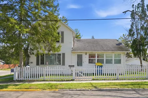 601 S Martha St, Angola, IN 46703