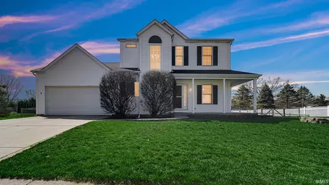 11532 Catlin Bridge Ct, Granger, IN 46530