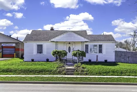 Exterior - 817 E Main St, Greentown, IN 46936 photo 1 of 2