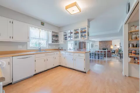 Kitchen - 4320 E Beacon Ct, Bloomington, IN 47408 photo 1 of 4