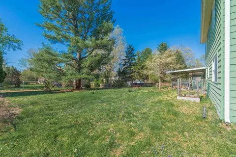 Exterior - 4320 E Beacon Ct, Bloomington, IN 47408 photo 8 of 9