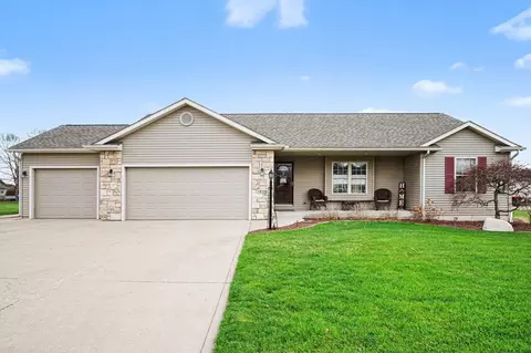 18106 Montgomry Ln, Goshen, IN 46528