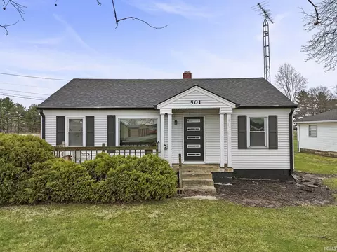 501 S Main St, Kirklin, IN 46050