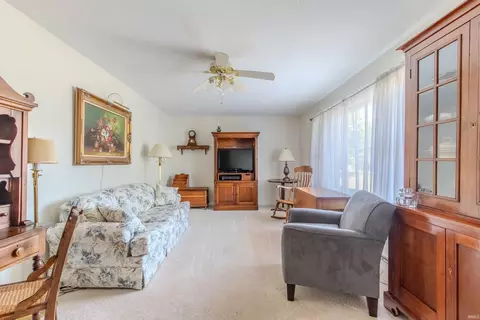Living - 1550 N 080 E, Lagrange, IN 46761 photo 2 of 3