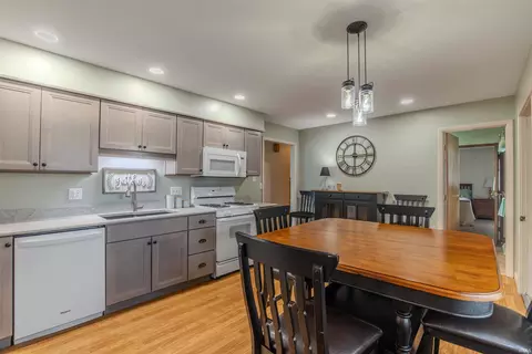 Kitchen - 1550 N 080 E, Lagrange, IN 46761 photo 2 of 3