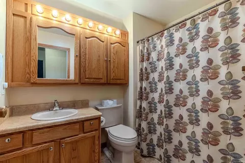 Bath - 1550 N 080 E, Lagrange, IN 46761 photo 2 of 2
