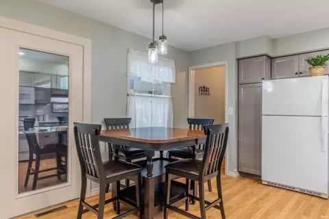 Dining - 1550 N 080 E, Lagrange, IN 46761 photo 1 of 1
