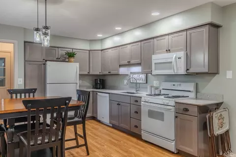 Kitchen - 1550 N 080 E, Lagrange, IN 46761 photo 1 of 3