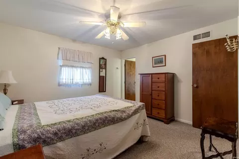 Bedroom - 1550 N 080 E, Lagrange, IN 46761 photo 3 of 6