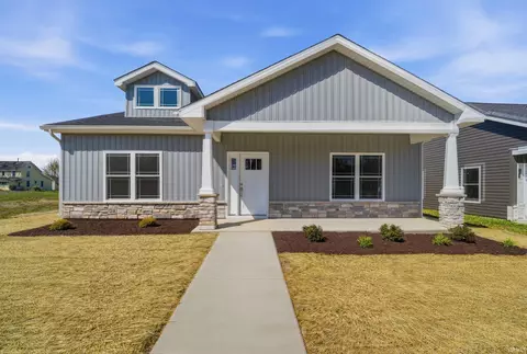 1004 E South St, Frankfort, IN 46041