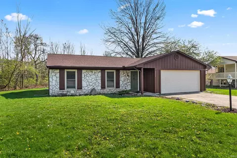 3310 Rosebay Ct, Fort Wayne, IN 46835