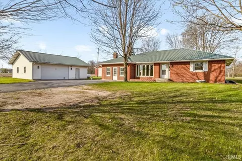 9809 S Us 35 Hwy, Losantville, IN 47354