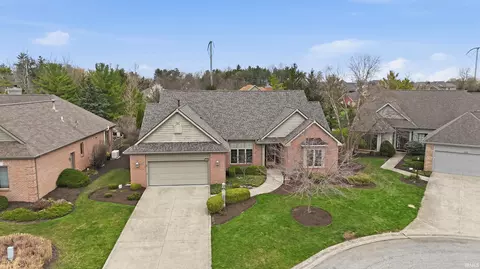 12030 Sycamore Lakes Ct, Fort Wayne, IN 46814