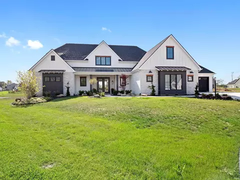 1397 Cascata Trl, Huntertown, IN 46748